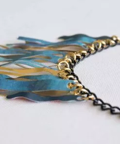 Golden stalactite chain