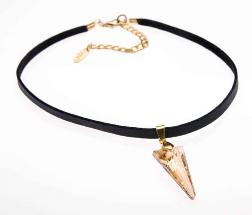 Golden pyramidal collar necklace