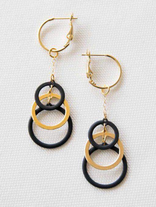 Long integrated circles earrings
