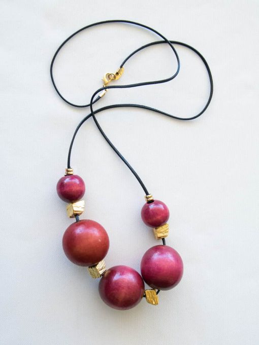 Red touch wood necklace