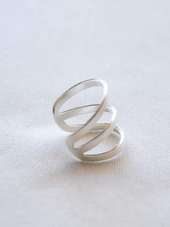 3 silver stripes ring