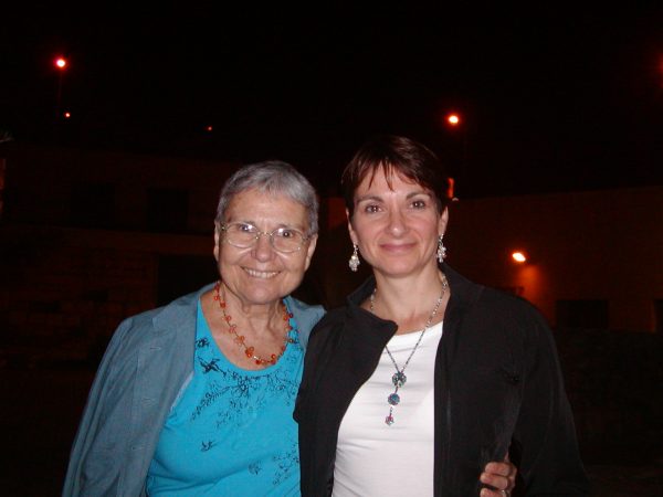 נטע ליבנה תכשיטים ראשונים בתערוכת ג'ובלה